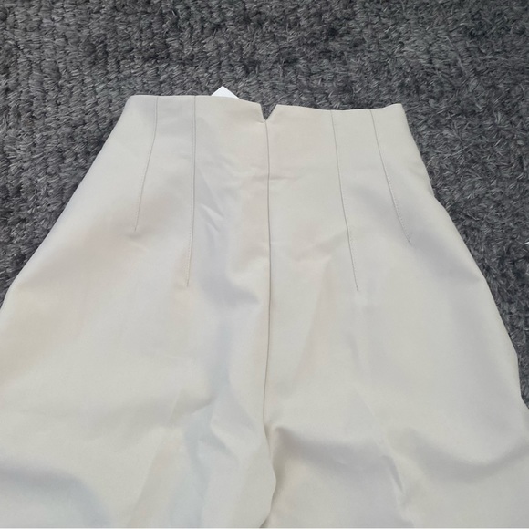 High waisted Zara trousers - Picture 3 of 5